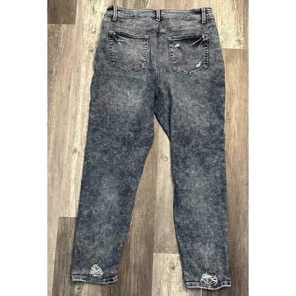 Maurices Jeans Womens Size 14  High Rise Boyfriend Button Fly Distressed - Picture 2 of 3